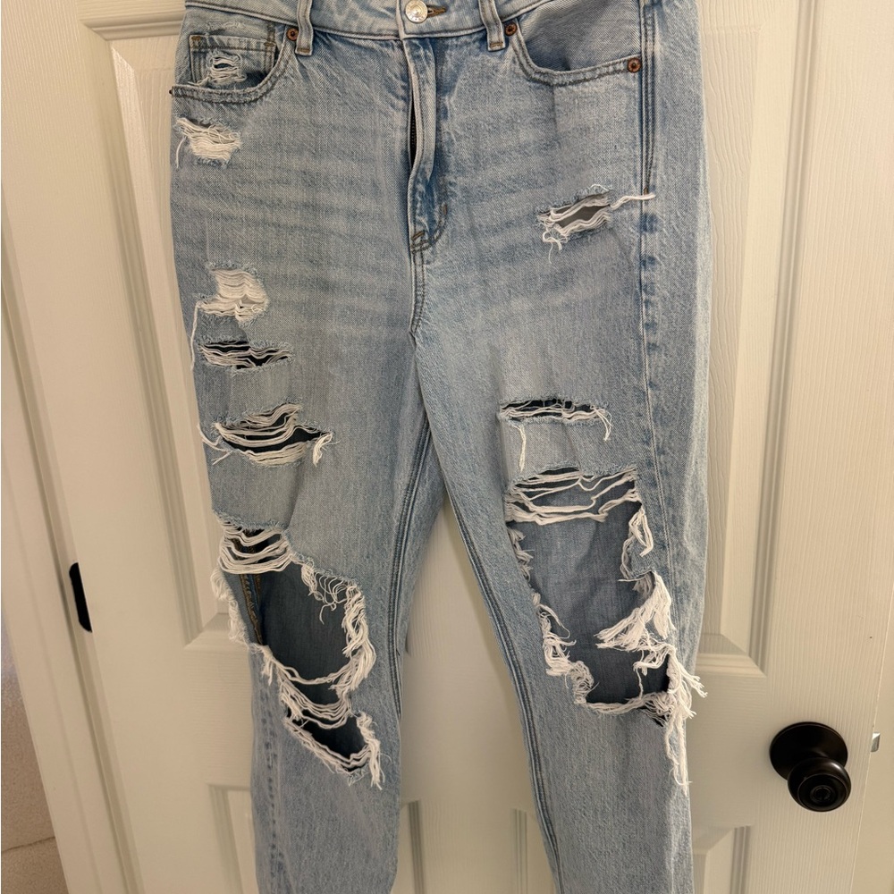 American Eagle Outfitters Distressed Light Blue Mom Jeans